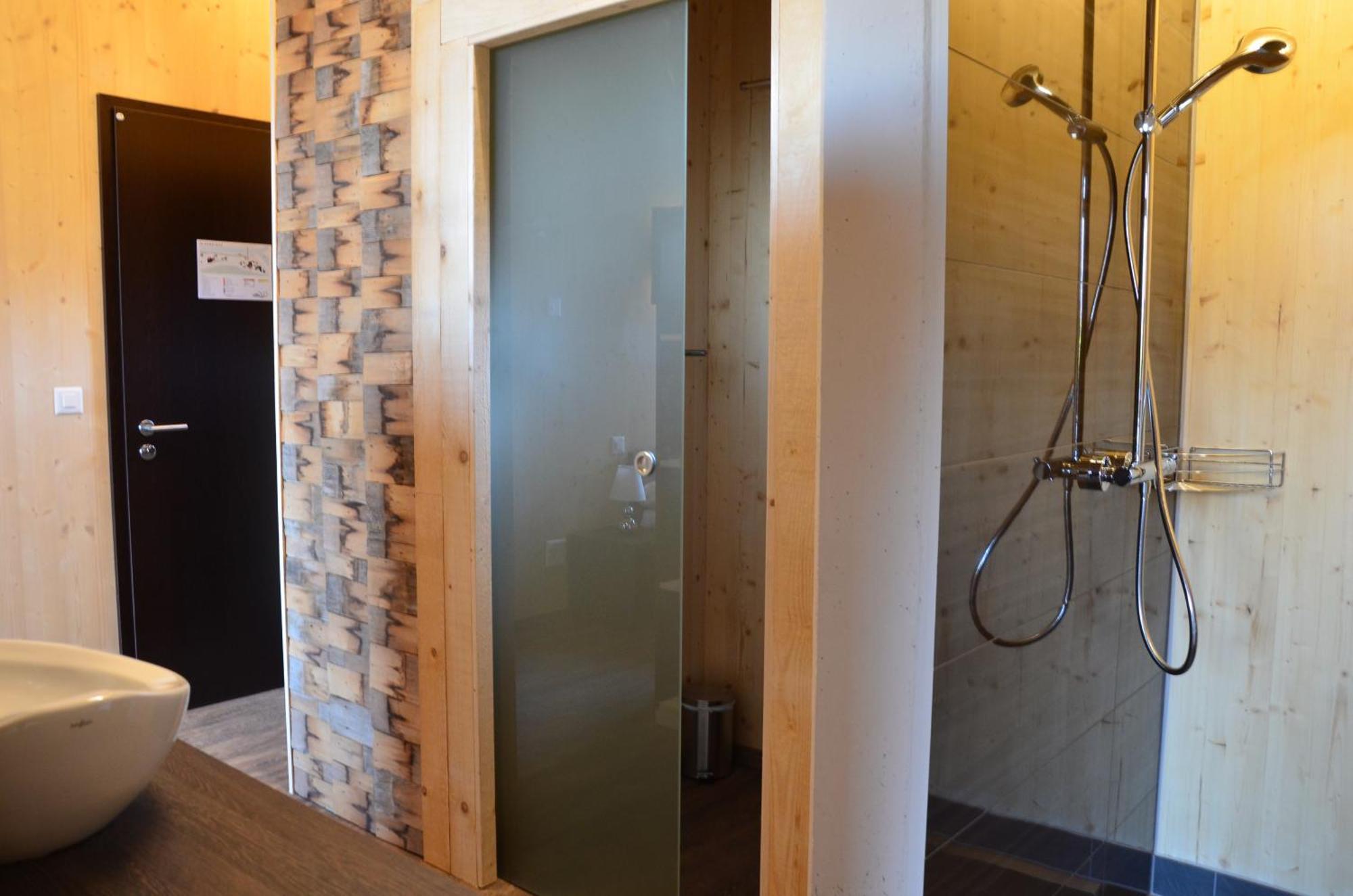 Huettenhotel Husky Lodge Muotathal 部屋 写真