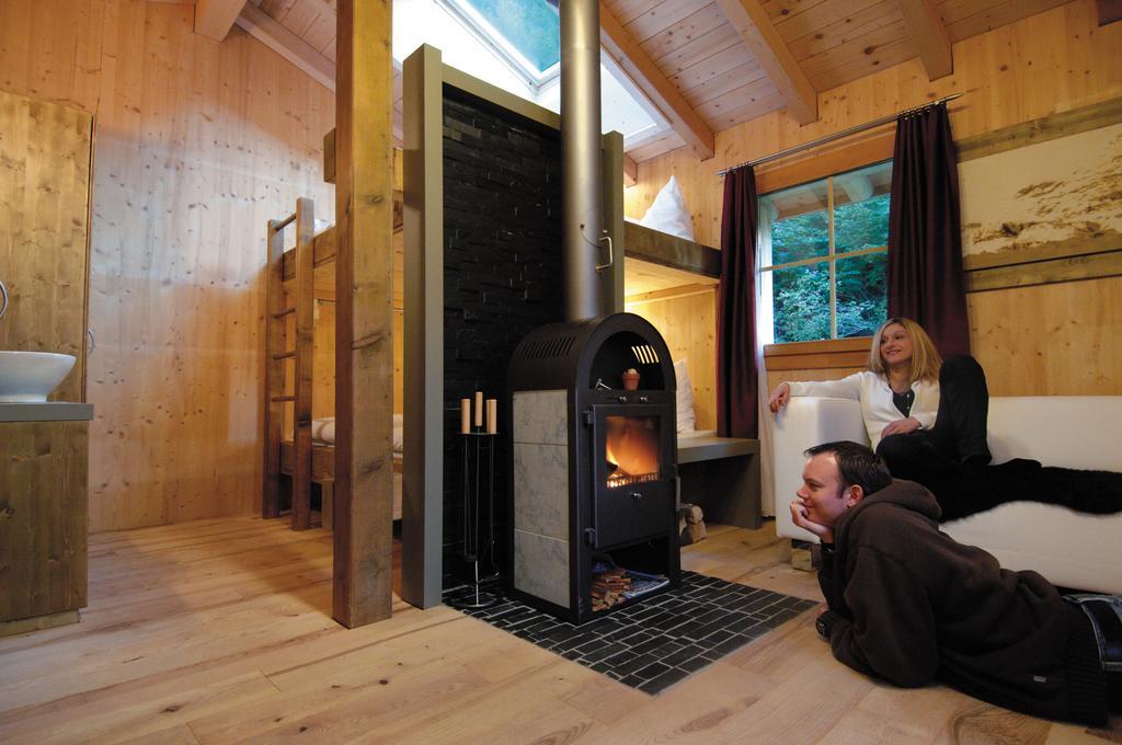 Huettenhotel Husky Lodge Muotathal 部屋 写真