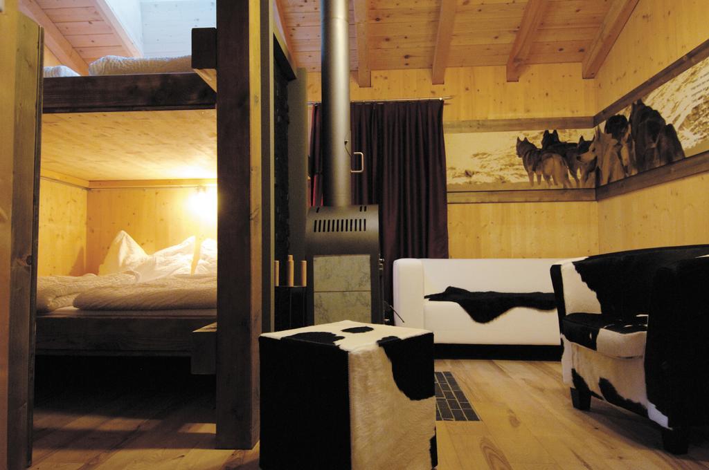 Huettenhotel Husky Lodge Muotathal 部屋 写真
