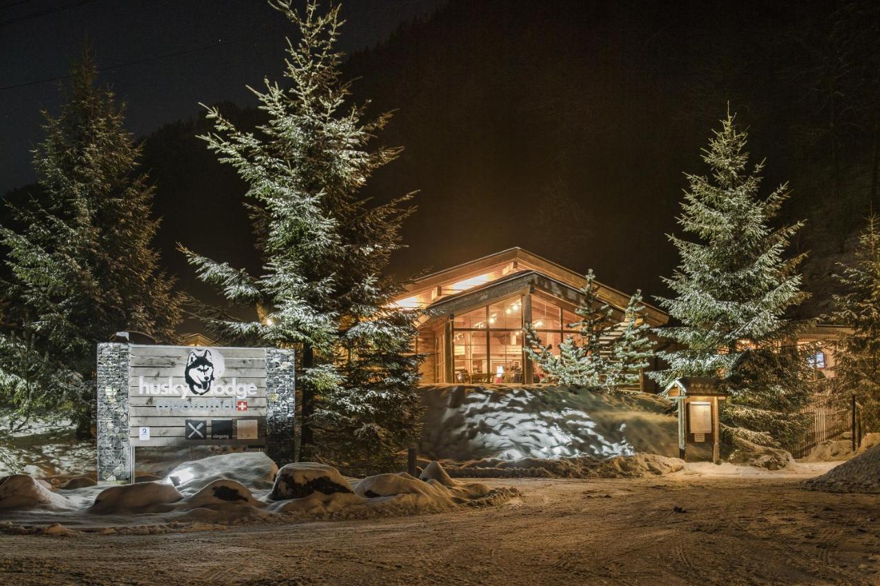 Huettenhotel Husky Lodge Muotathal エクステリア 写真