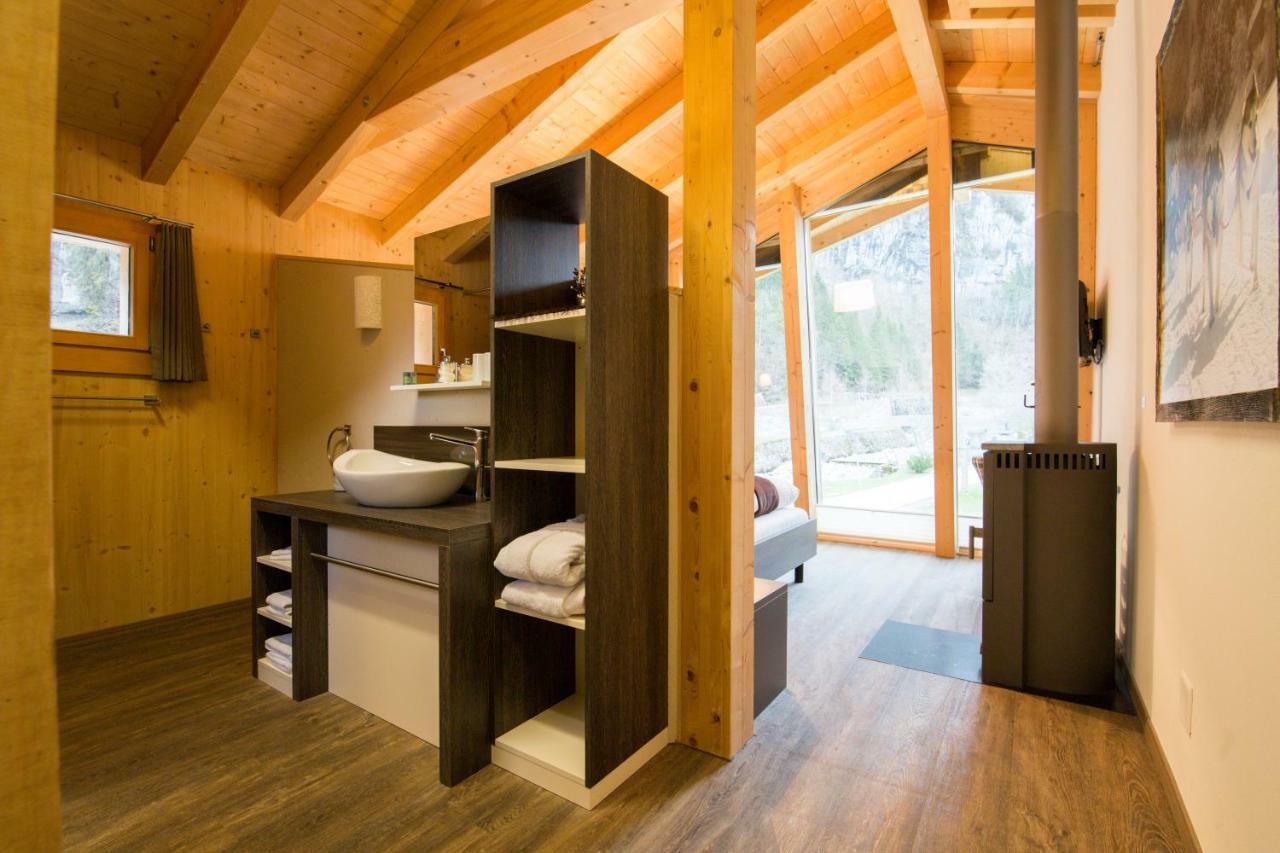 Huettenhotel Husky Lodge Muotathal エクステリア 写真